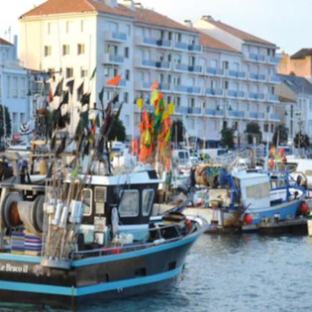 Pretty And Bright Studio With View On The Harbor Les Sables-dʼOlonne Eksteriør bilde